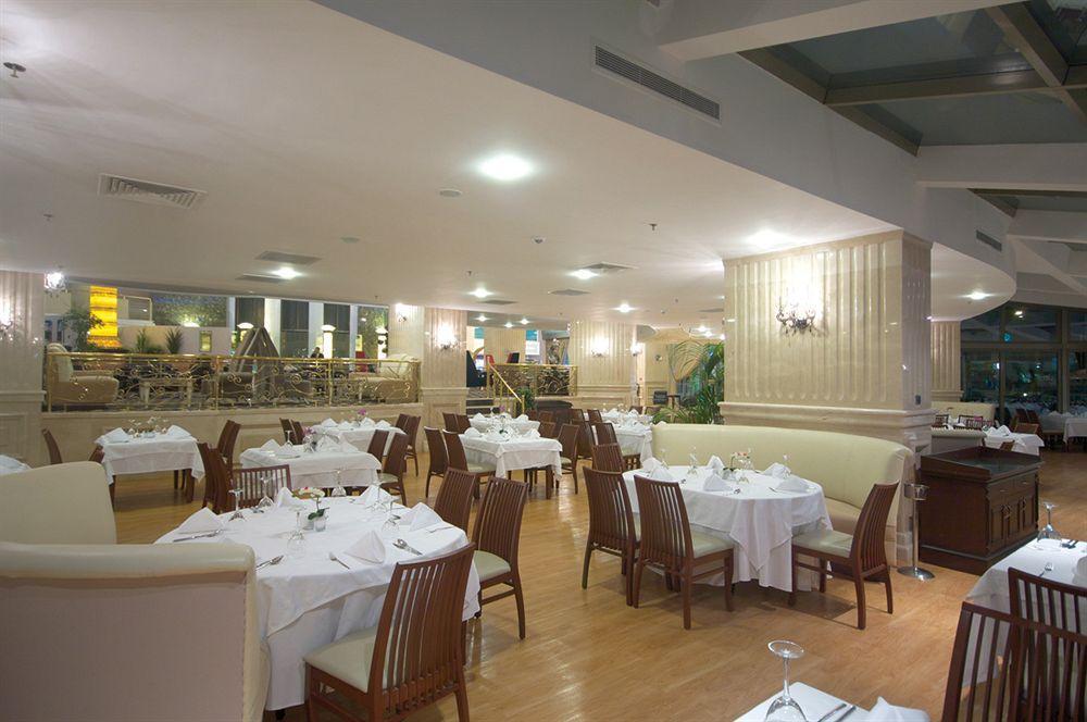 Eser Premium Hotel & Spa Buyukcekmece Bagian luar foto The restaurant
