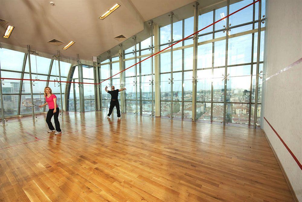 Eser Premium Hotel & Spa Buyukcekmece Bagian luar foto Squash courts at the National Indoor Arena