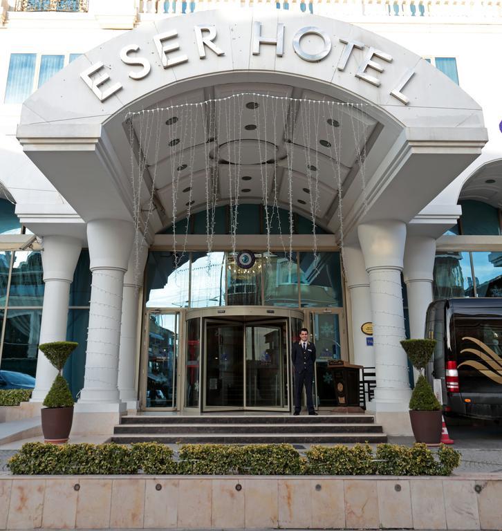 Eser Premium Hotel & Spa Buyukcekmece Bagian luar foto Entrance of the hotel