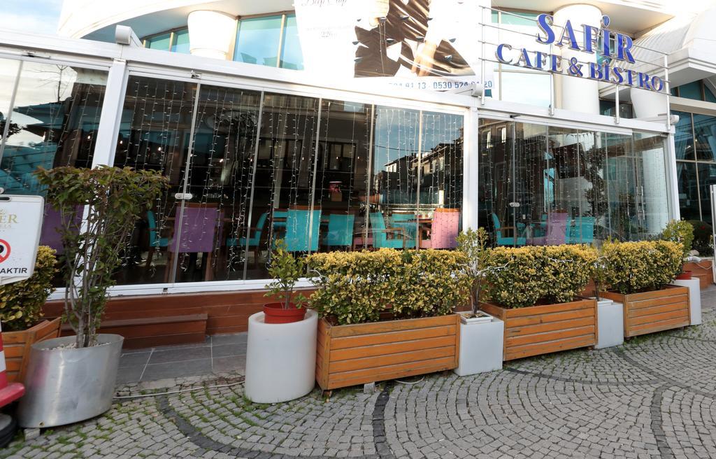 Eser Premium Hotel & Spa Buyukcekmece Bagian luar foto Café & Bistro
